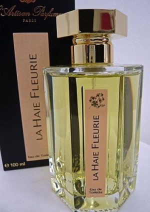 La Haie Fleurie du Hameau, L'Artisan Parfumeur (Jean-Claude Ellena). This white floral bouquet was inspired by the honeysuckle hedges in bloom at Le Petit Trianon, Marie Antoinette's fantasy play garden at Versailles. A romantic tangling of jasmine, honeysuckle and narcissus. Launched in 1997; however, it seems that it is no longer available from L'Artisan's web site, but it seems bottles can still be purchased at Barney's in NYC.